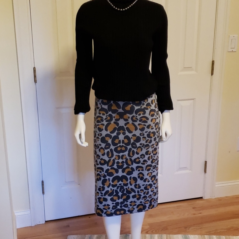 H&M Cute Pencil Skirt